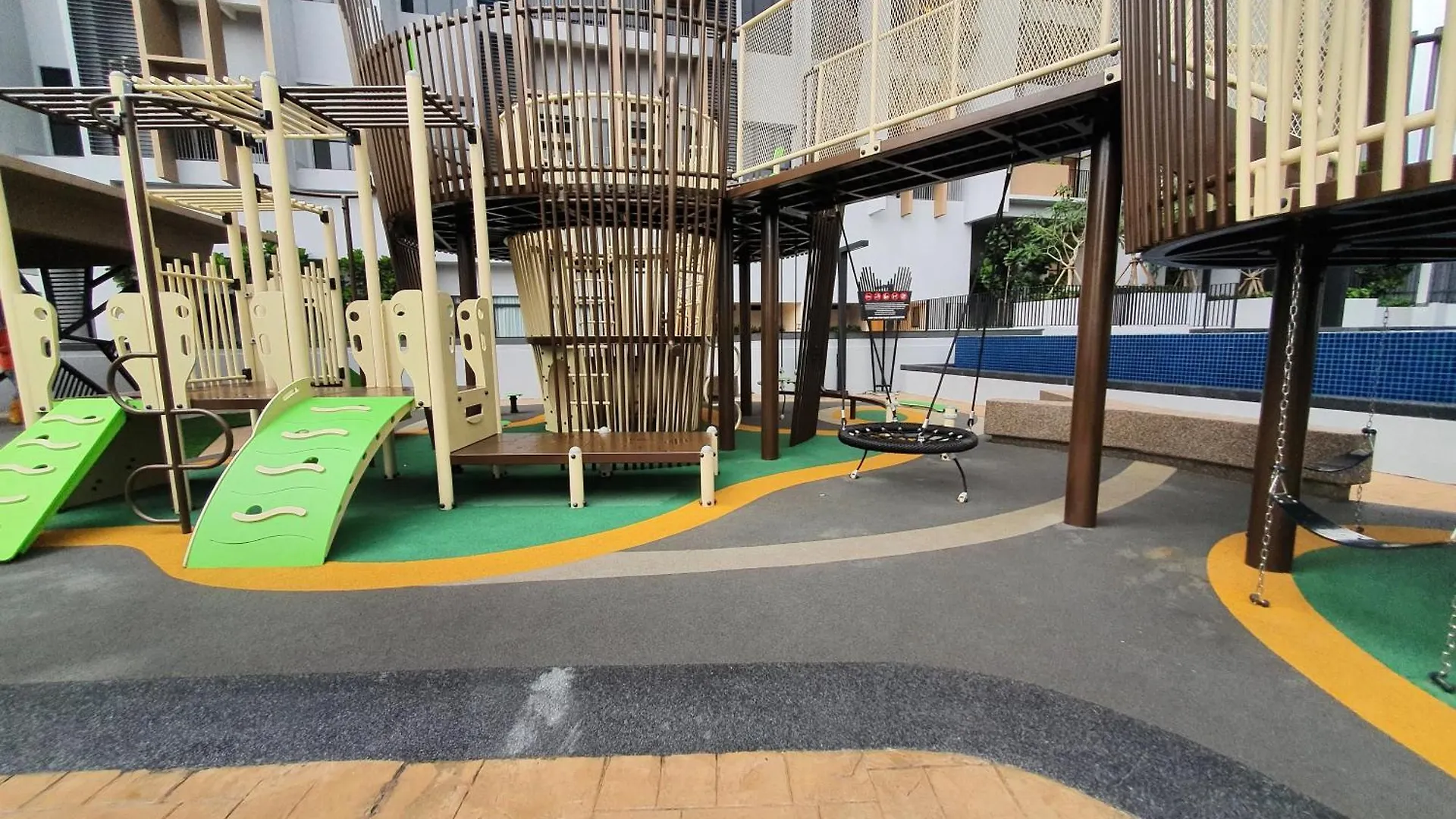 شقة Quiet Scenic High Floor Parkview At Skytrees, 1-3 Pax جوهر بهرو ماليزيا